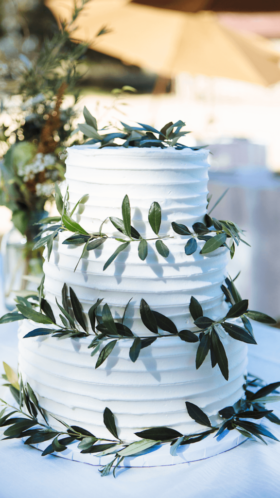 wedding cake stand